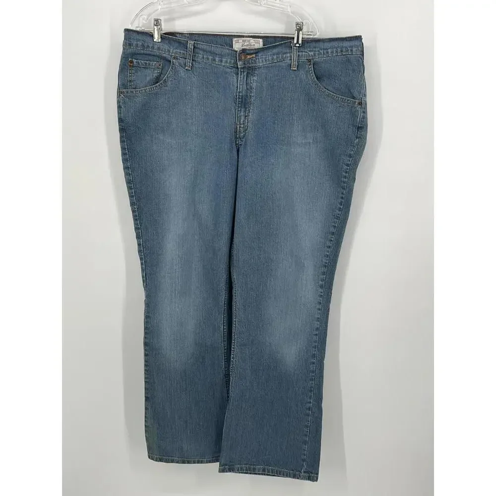 Levi's Signature Boot‎ Cut Jeans Denim Blue Classic Fit Size 31 Waist